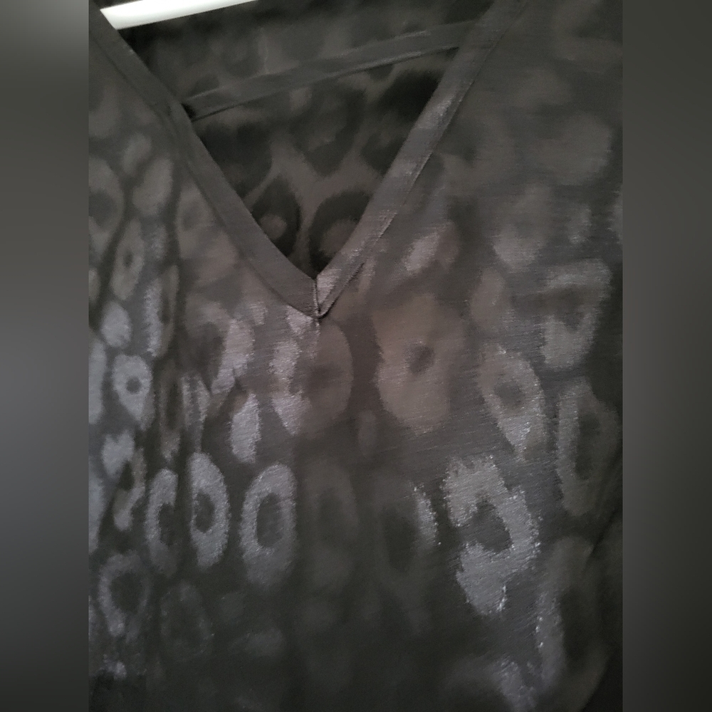 XL top - Picture 3 of 3